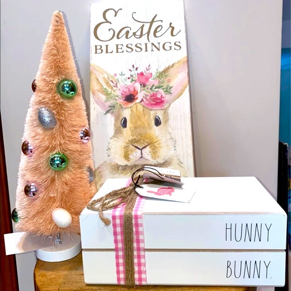 Other - Easter 2 PC Decor Set